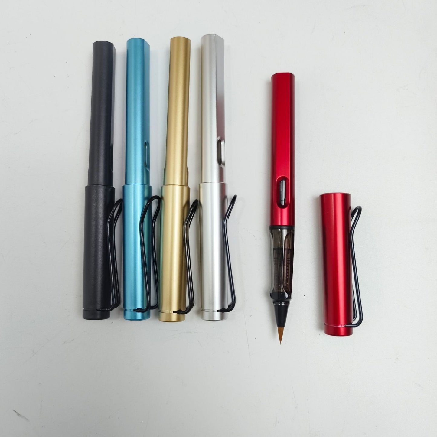 Portable Pen-Style Brush for Calligraphy Practice